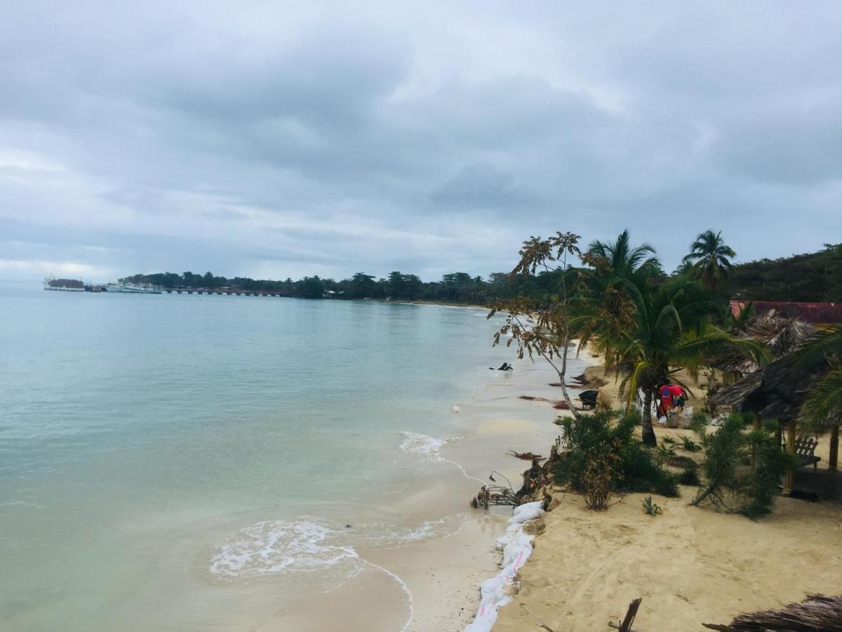Pic-Nic Beach Corn Island Hotel Exterior foto