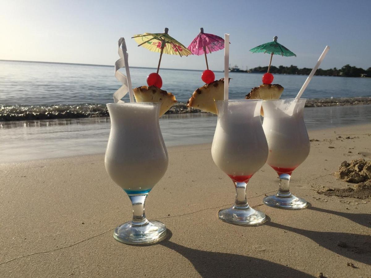Pic-Nic Beach Corn Island Hotel Exterior foto